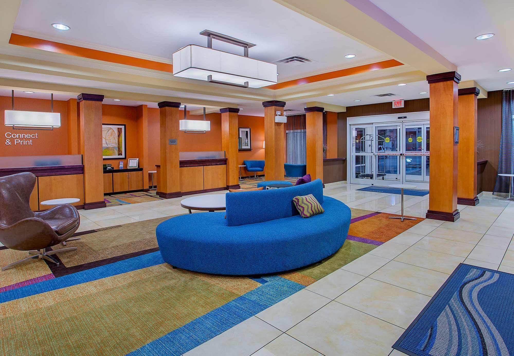 Fairfield Inn & Suites Куквілл Екстер'єр фото